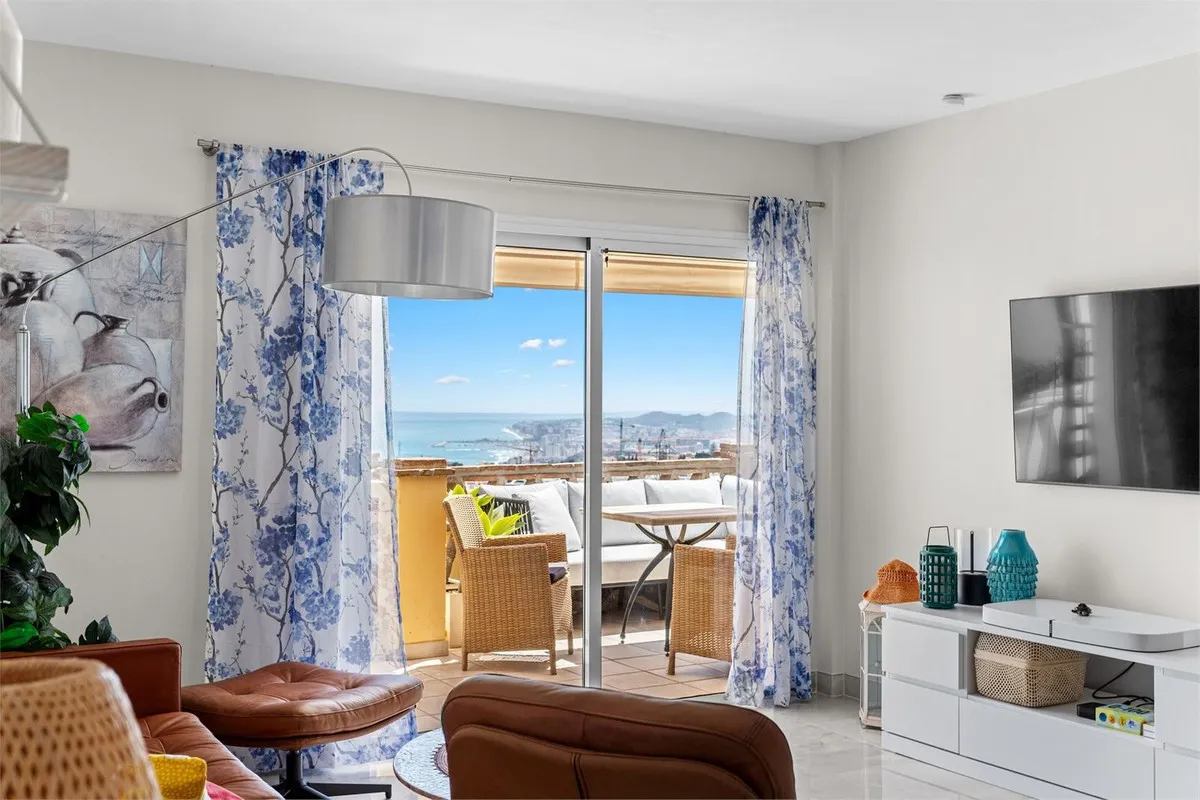 d7bbf526-5bf6-4961-8109-051e713eddfd