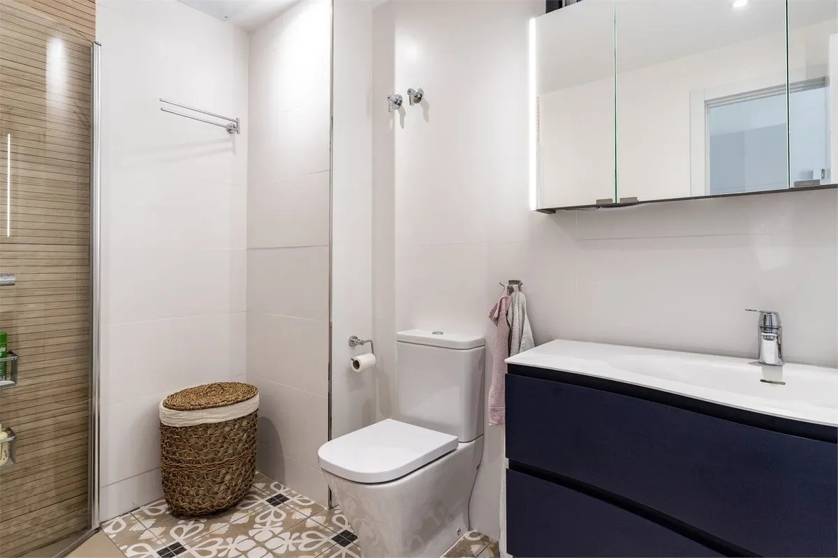 fa9c9583-1f59-4890-966c-f150ae8ad321