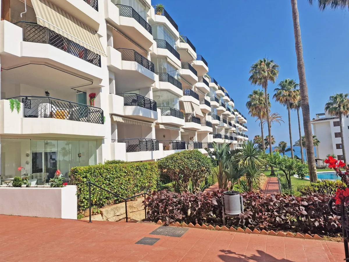 6651342d-2a5b-43d2-9f66-2e1c9c30bf62