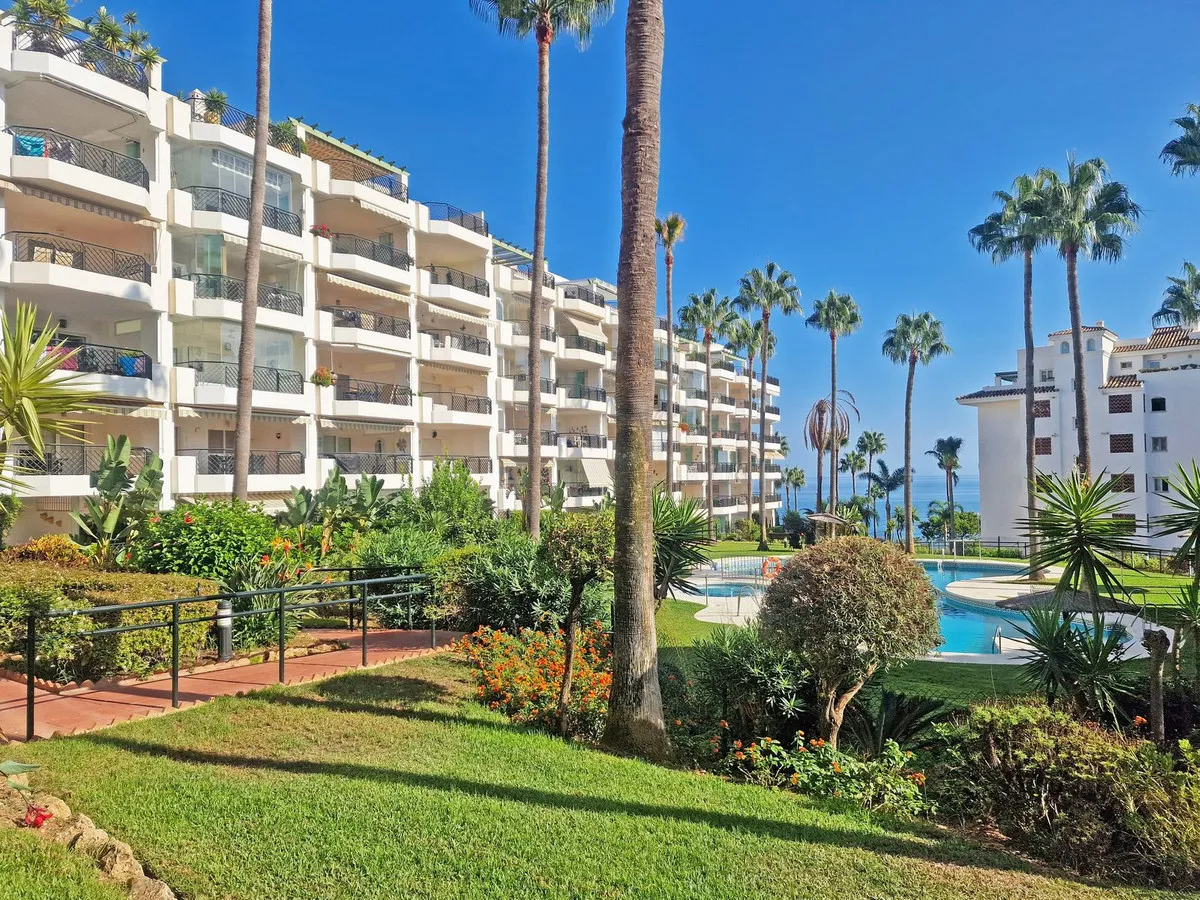 ba82e092-2801-42b9-9173-3879db33931a