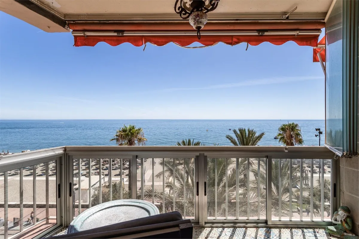 1487829b-a663-487d-a959-e50e45e1273f