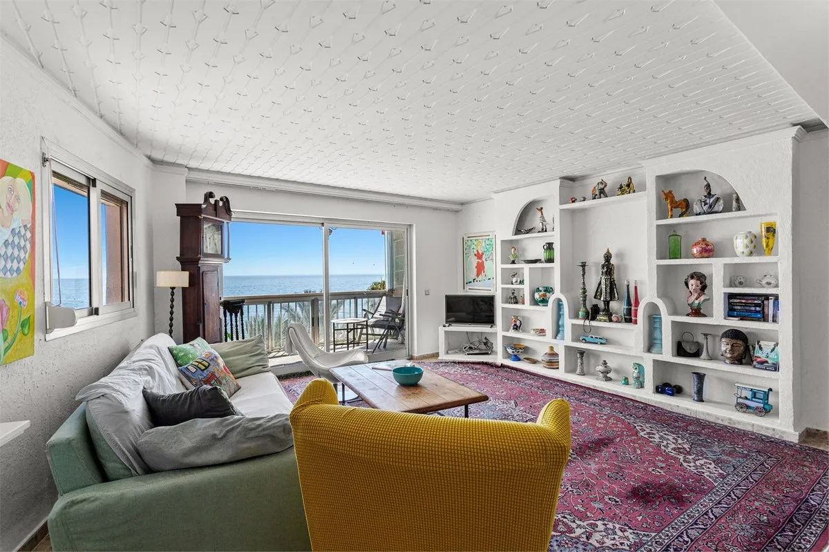 34fcc759-a08e-4016-a956-bd55280b241e