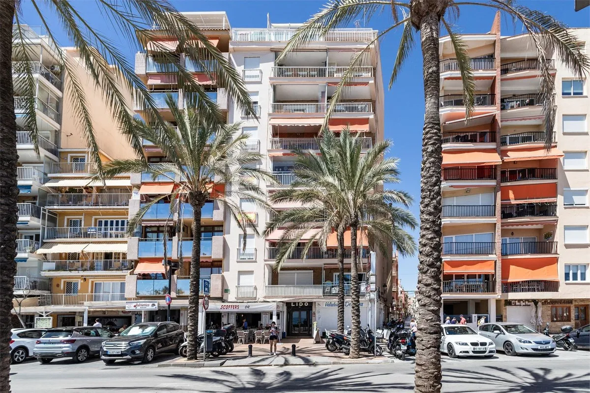 90c7041d-c07c-4ed8-909d-0d0659210bbf