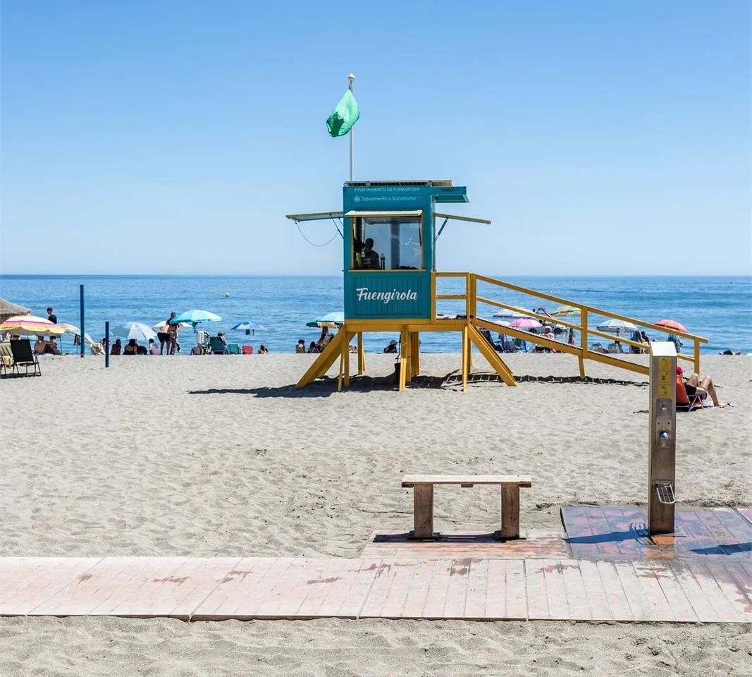 fab602eb-cb07-4217-ab63-1af7d9585d97