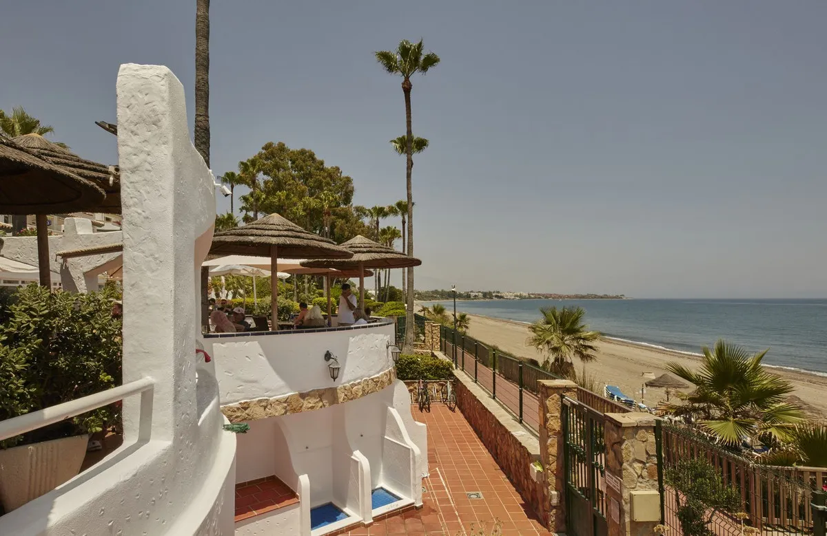 cc699108-ad9c-4084-b0bb-c6ab623fd32f