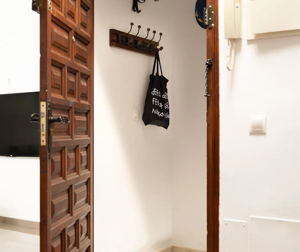 5f9dc217-e68e-4ef0-94b0-2739d2824a4d