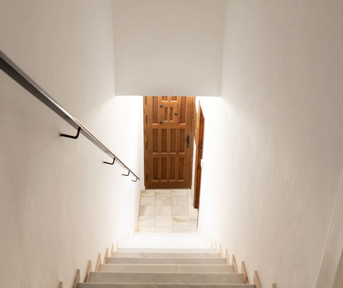 9e9953e3-b1e4-42cb-a32e-6e1c8ef73444