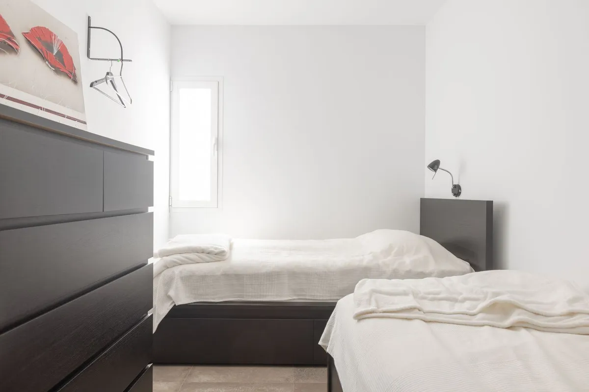 b7cdcb05-b10c-4c90-ba0c-445edfd4bcbb