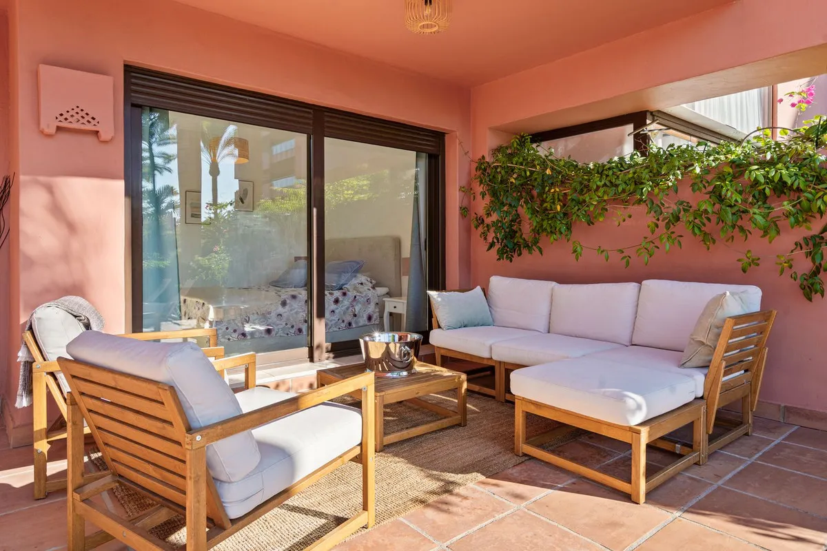 277c8138-551f-4fd1-8a60-c00b406e5e10