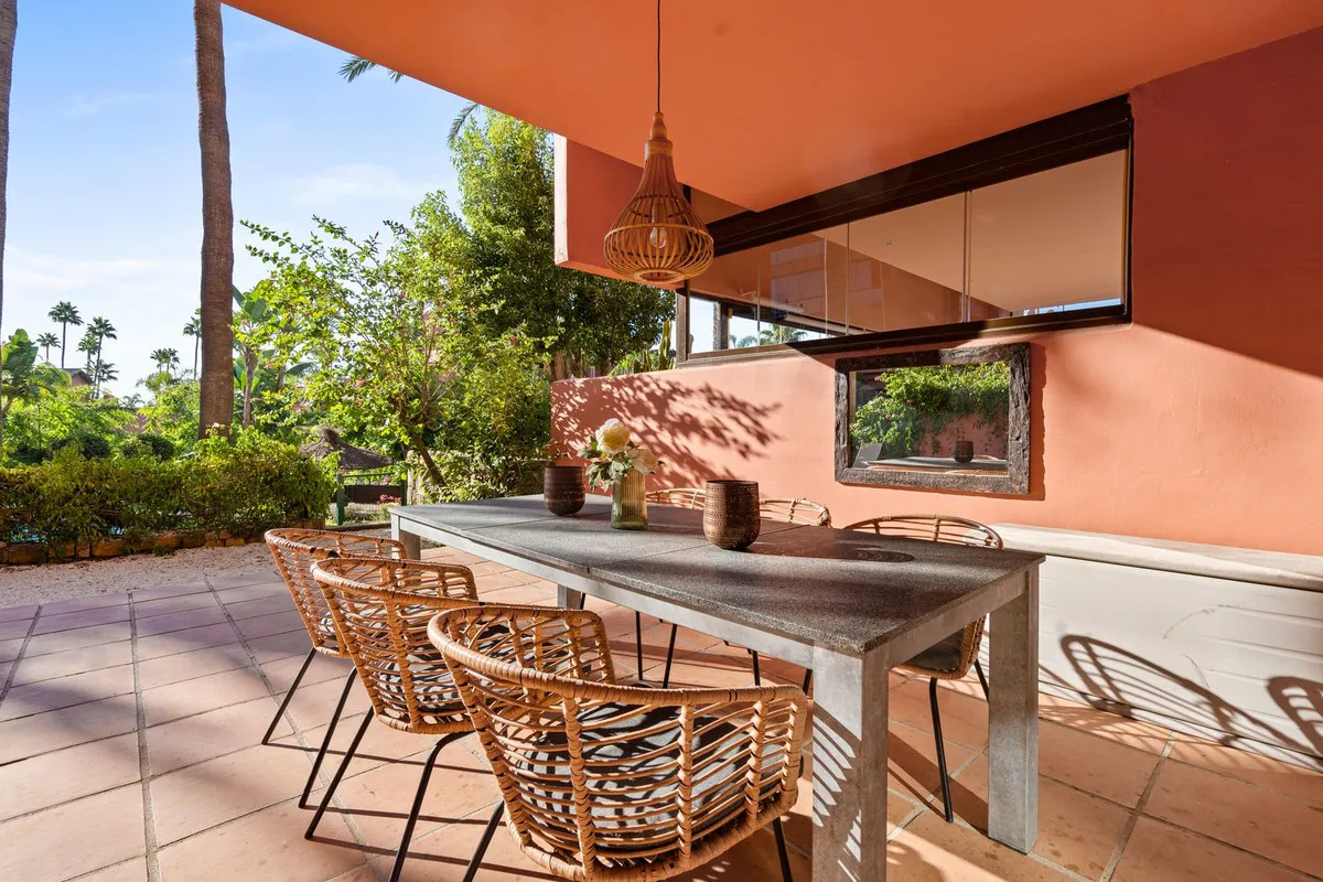 744dba34-1caf-4de7-a3f2-79f428a3f3fb