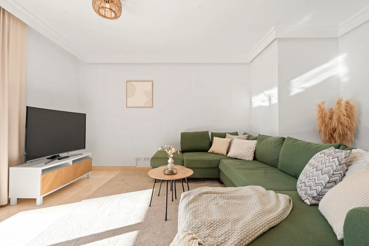 cb3feff3-6381-4ca3-9648-d068d3b0cf2d