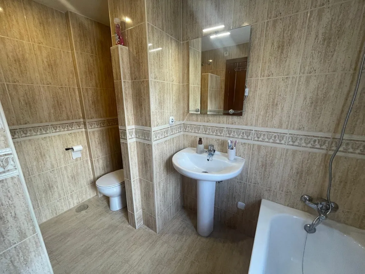 4ec4f888-9bc9-421d-8f5a-6a082baf829c