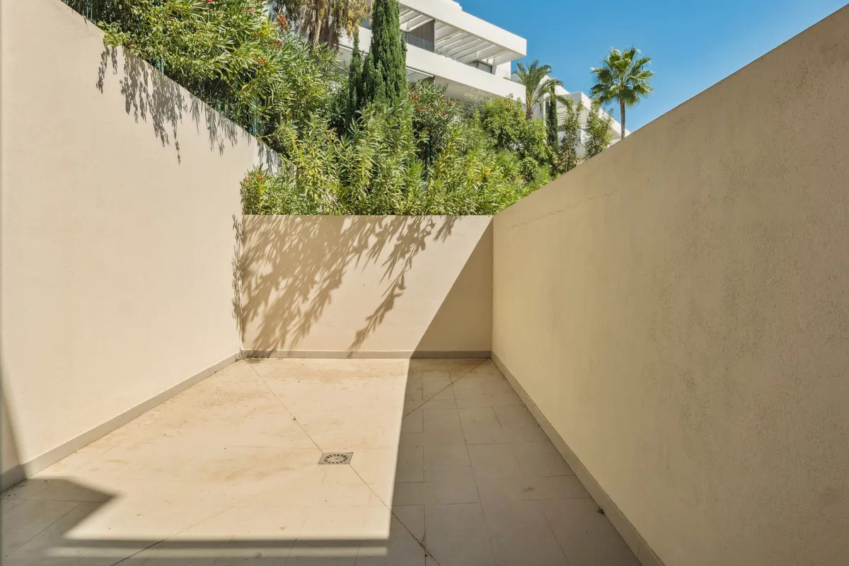 5383f132-04b5-4eed-959f-7c3bbc29df16