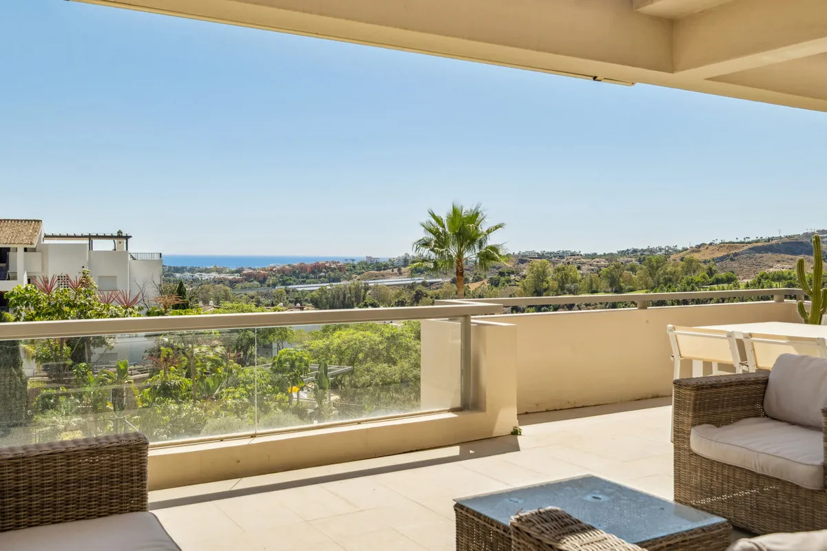 c0c57214-680b-40e4-9d0b-371812bef86d