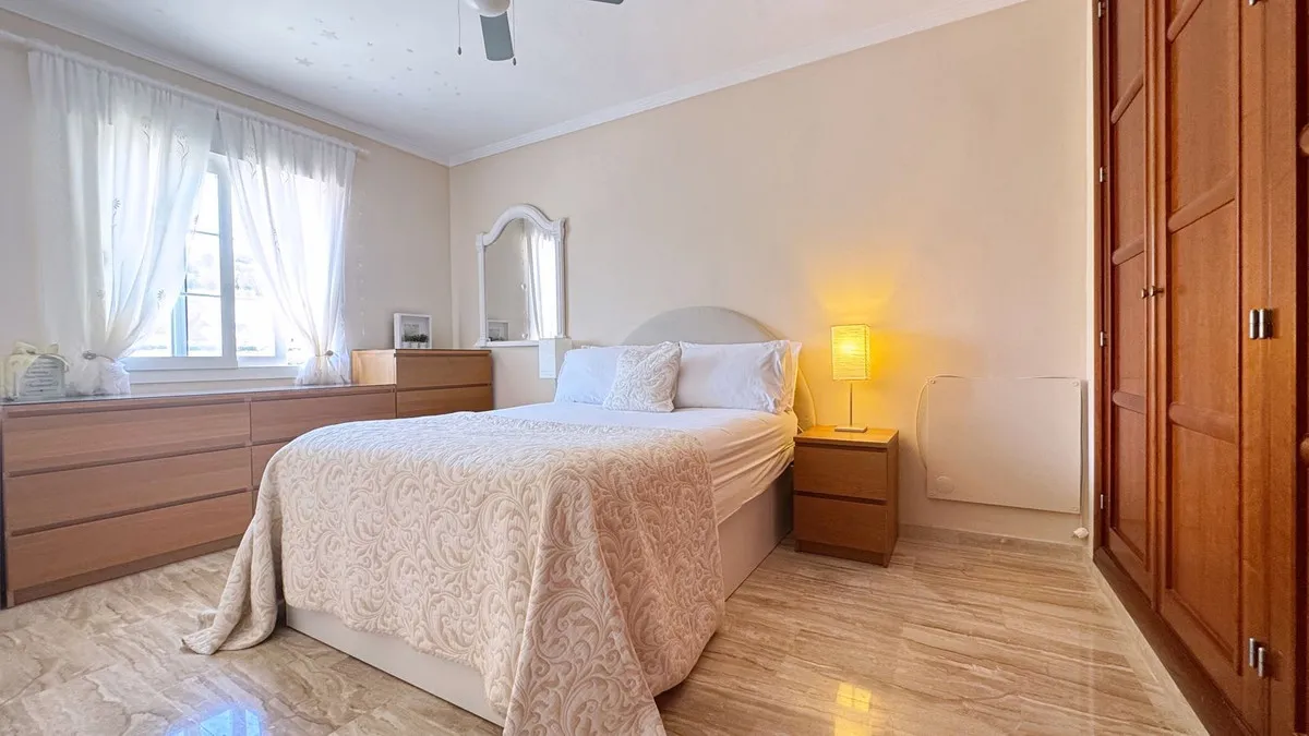 09128f55-3123-413f-b9c2-989bf4478a1f