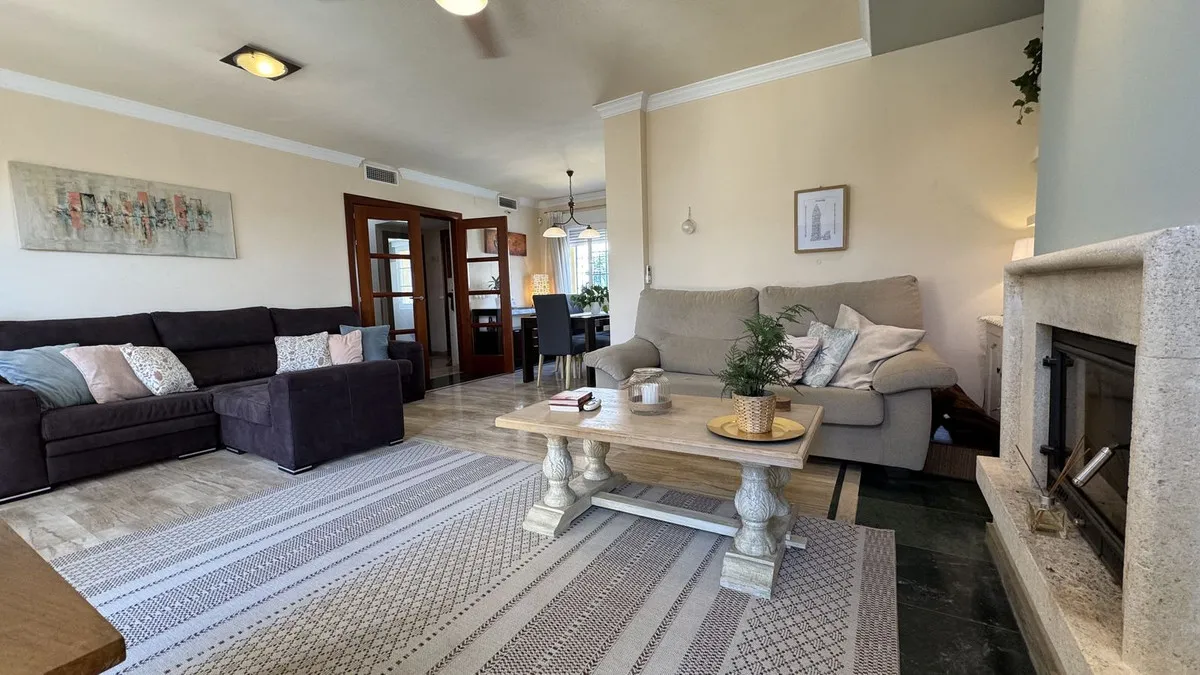 0c3623a2-3650-4882-8fb5-7b80e9476cc5