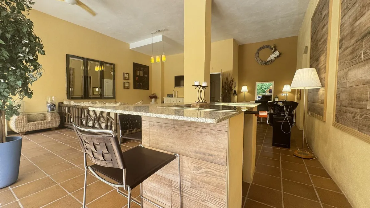 55a8805d-e1ad-406d-874b-902ea6fcaab8