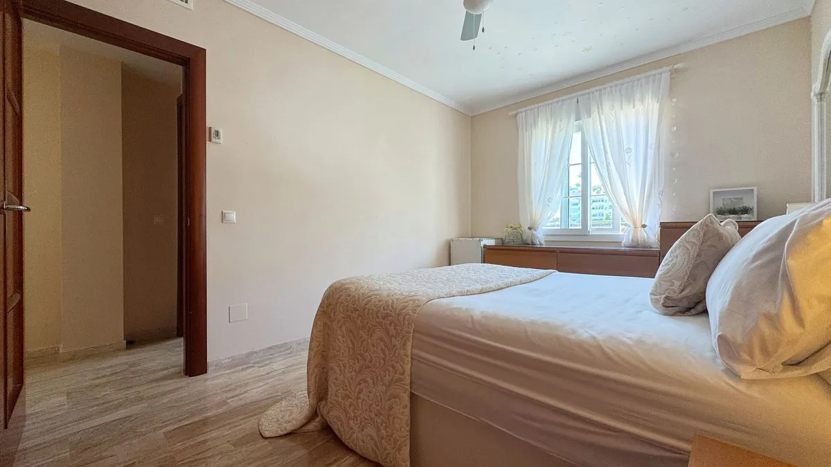 c85cdd56-31c8-4c07-ab96-e382acc65b3d