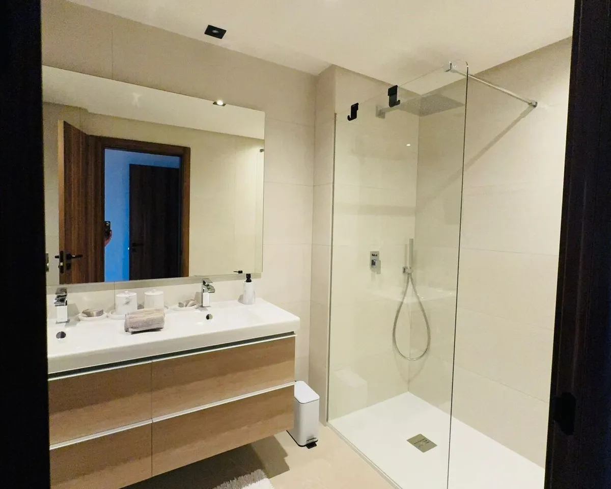 1545a50d-c57c-4531-ba2d-ab7c4928385f