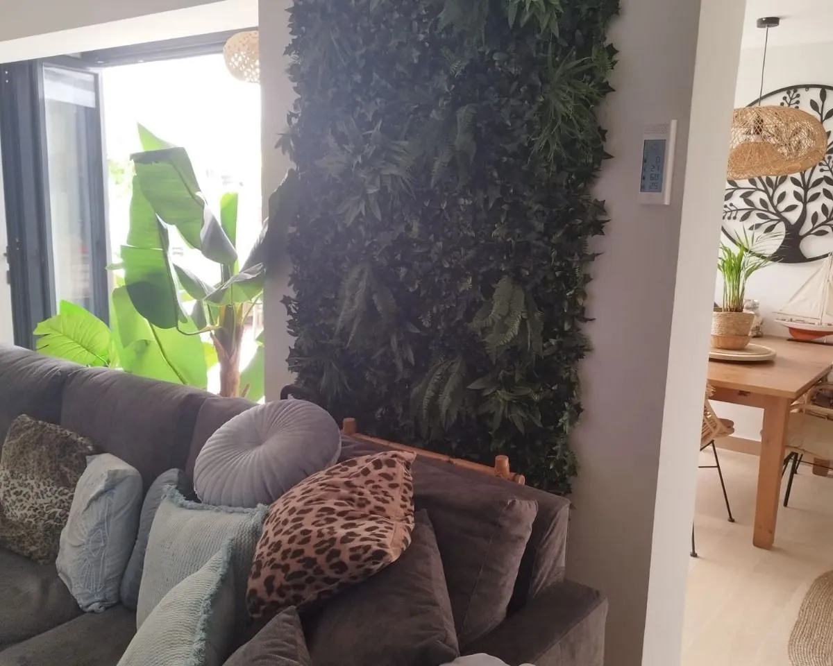 00b41f9a-2c08-4fb2-a802-c539f5474342