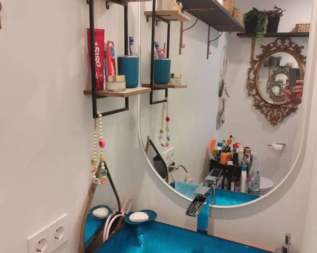 a3cf6e1f-1dcc-47e9-9787-e19fa06a9494