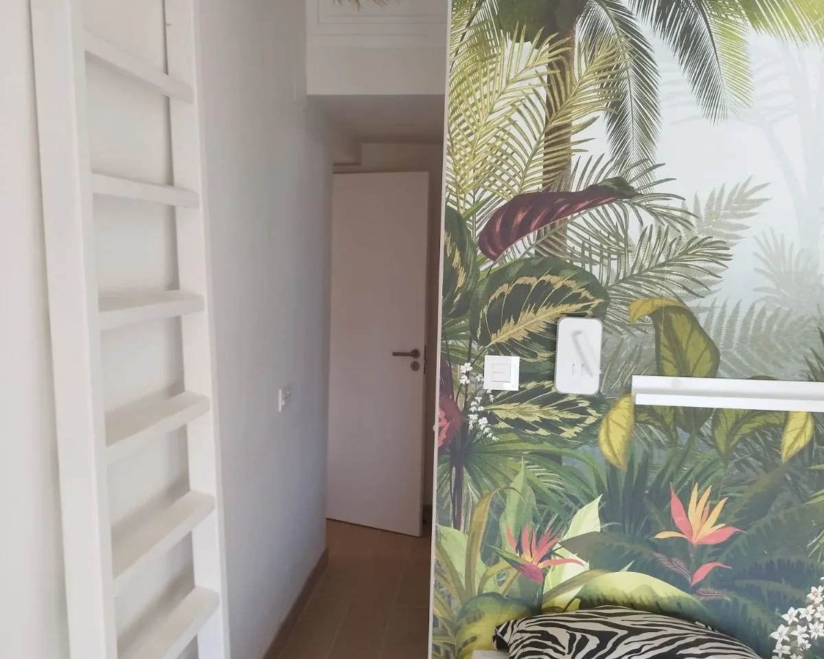 aff05194-7479-46ca-a0fa-448b1f5974c8