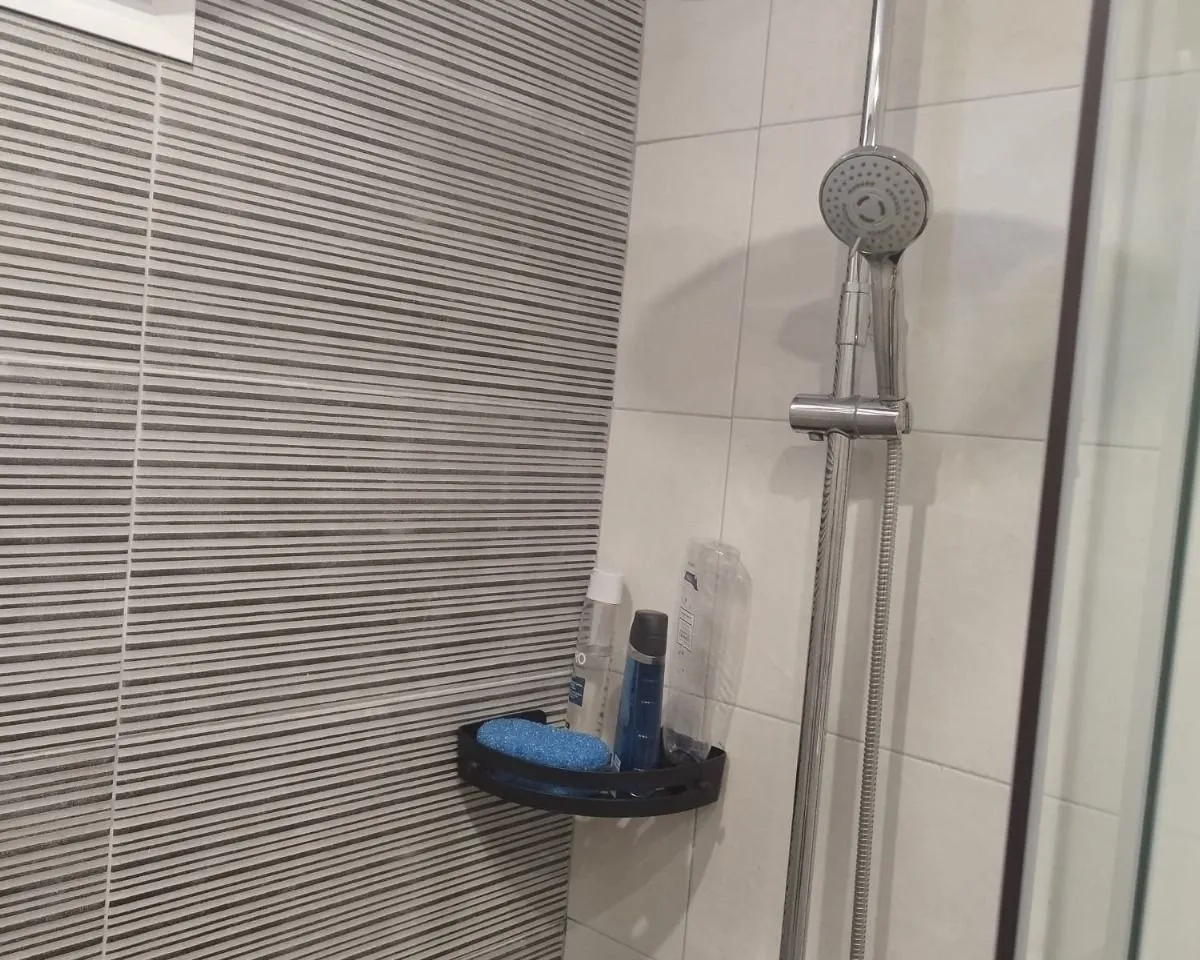 ca659123-44b6-4dbb-90af-3e7ee3cb627e