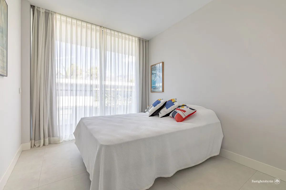 3d528b82-e96d-4b5a-95c9-fab187f7fbad