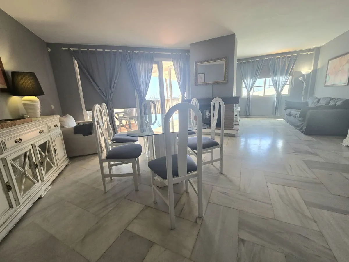 2f19fcc9-745b-4b52-b636-1dfd2d644a7d