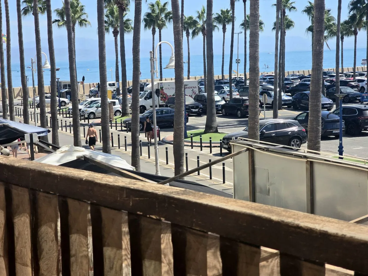 5fa3cdfc-d6b4-4721-becd-a8dea9d3ddb1