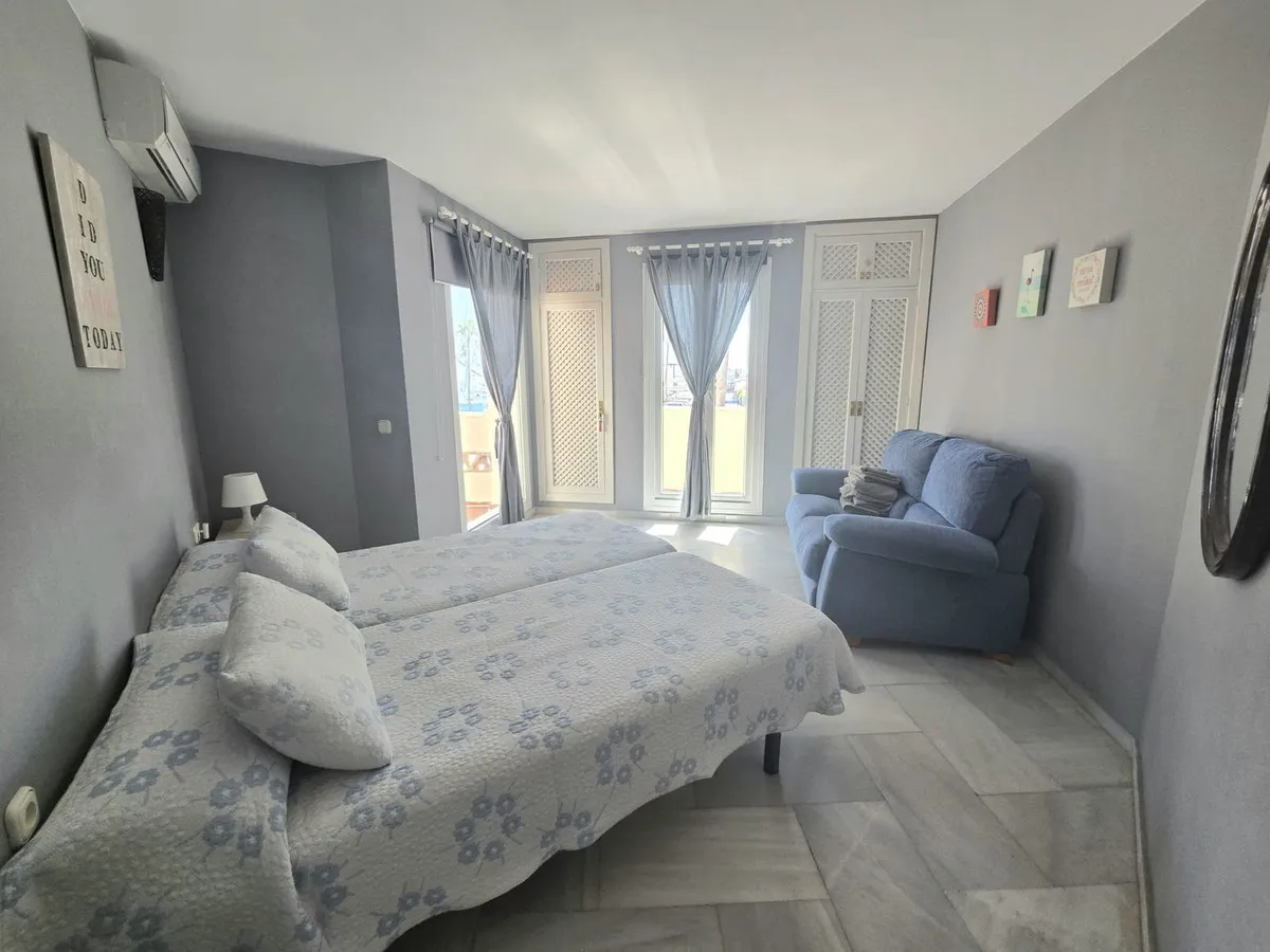 b5f6ad71-19e8-4863-960e-a7efab07aeae