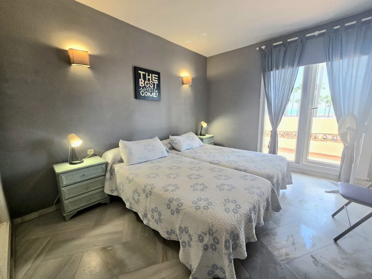 ea6b49fb-81ea-452e-9030-7320fd26523a