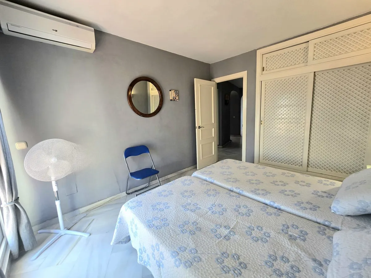 ff2c9020-da86-4fe4-838b-9dfd0c95b4ba