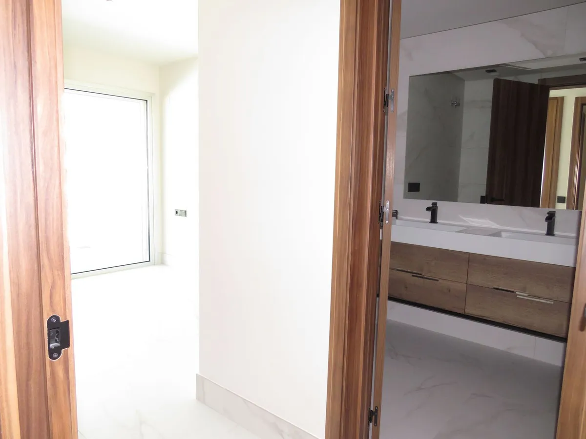 7a26149b-0cf5-4c9c-9ba3-da90ccdc2d92