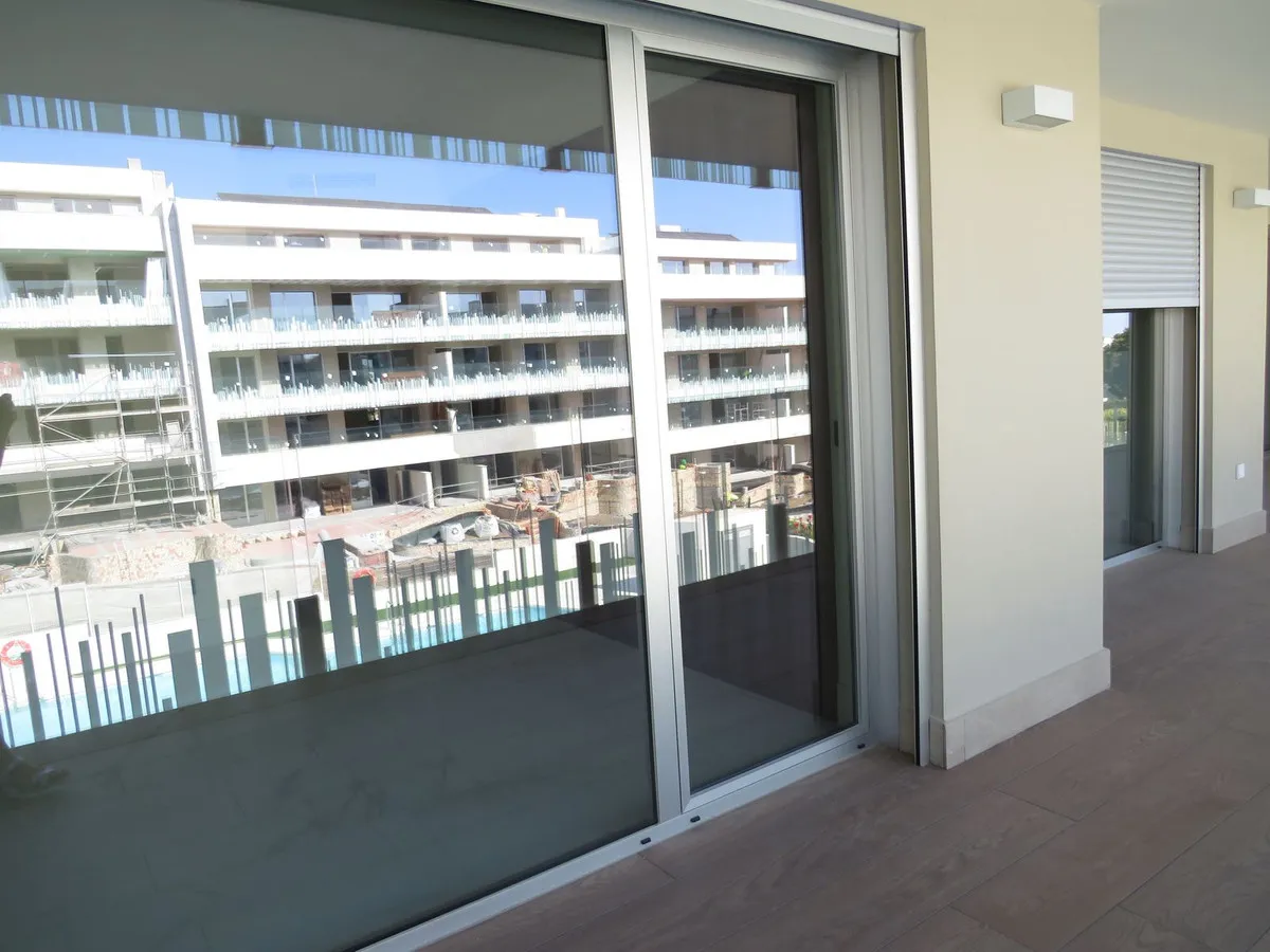 b2f4ef90-fc5e-4bb7-a0d6-b31fd4635d55