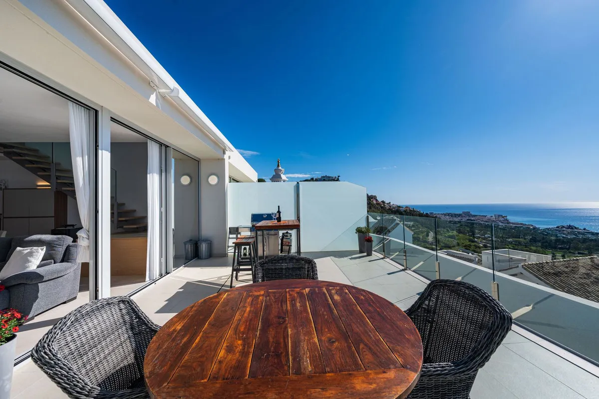 c400b32e-6d4f-41c0-97be-ca0a1acce804