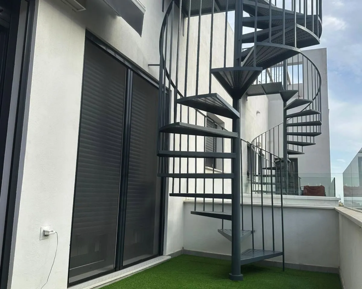 4d6090f4-80ae-4406-88e5-0032d54dc342