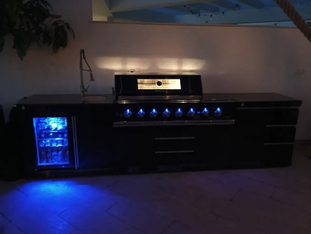 e5bbe39b-9d72-44ba-9d7a-38f804478b3b