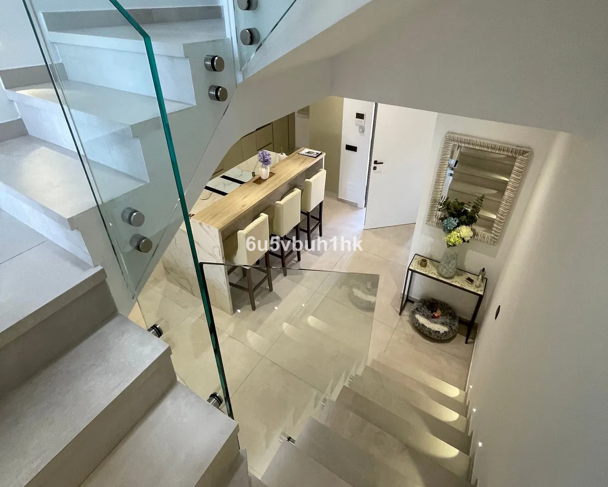 2f0c9584-0313-4645-b4d4-9060db182034