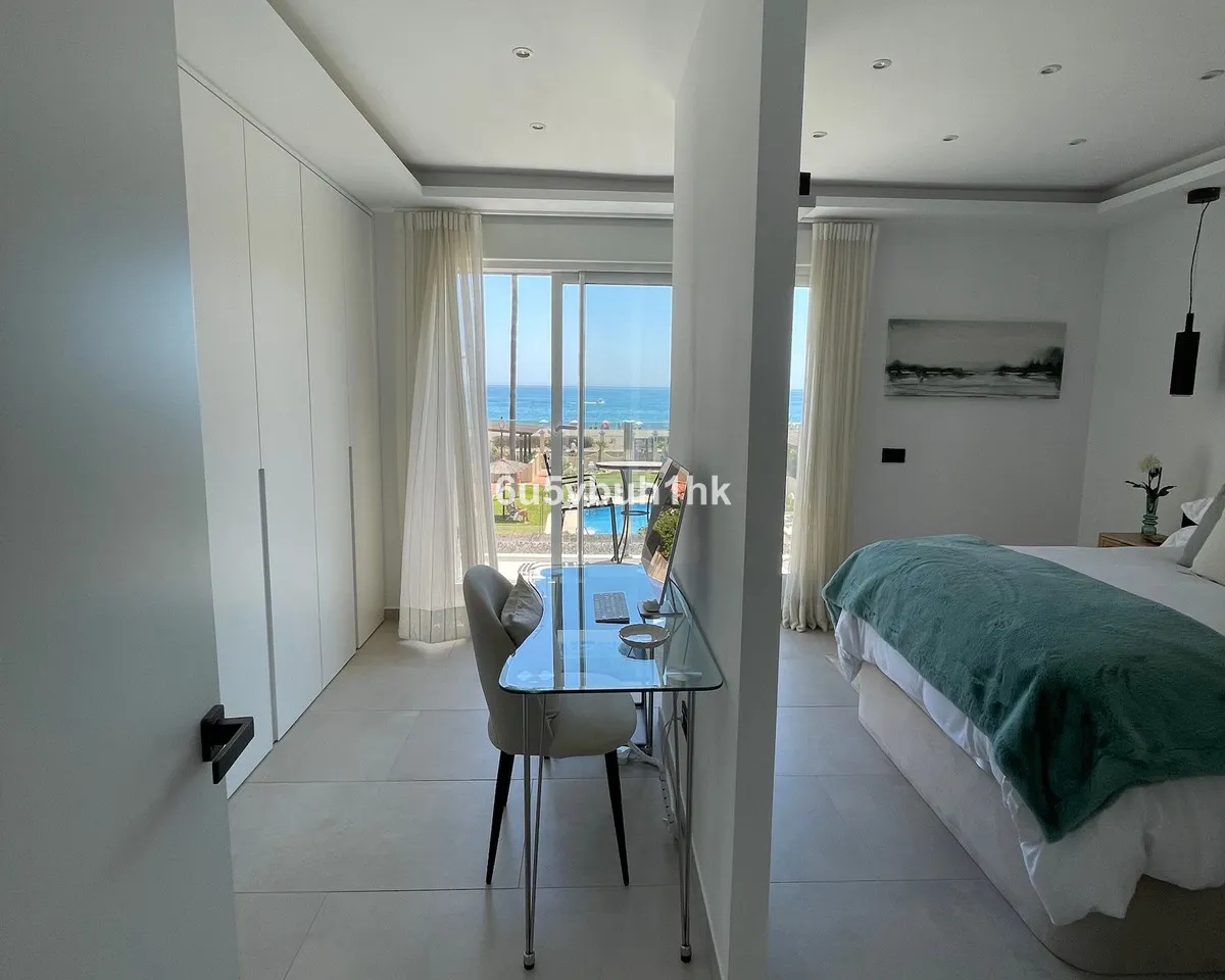 4491ca5a-2e04-4526-9784-a5b1e7e7309a