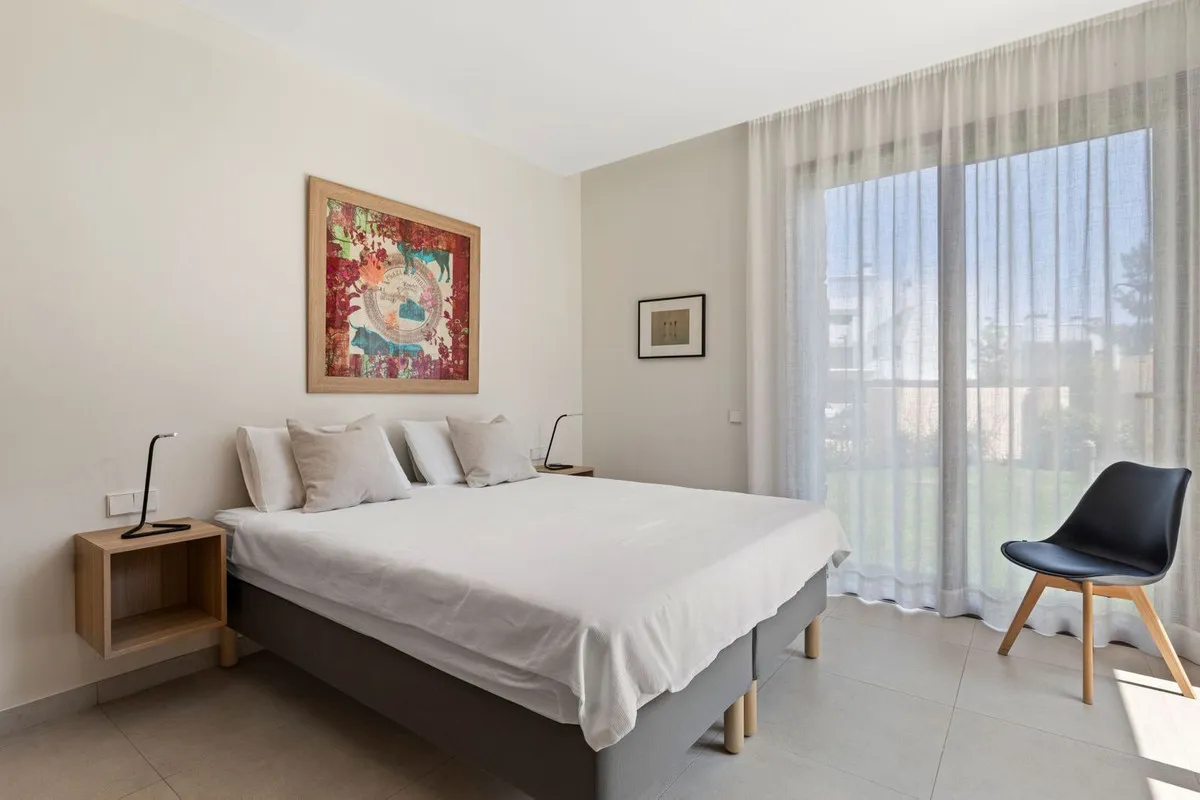 41db521f-01ff-43dd-b2f1-dfd05cb6f52a