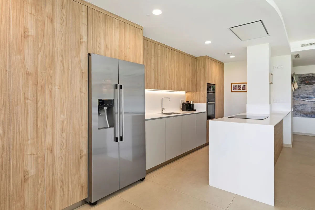 a8a7d280-2daf-4f1b-8557-7ba72505157b