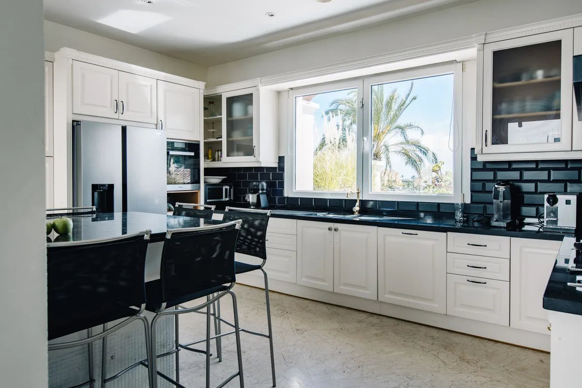 0bdb3d17-8556-4230-888c-53f32e455b52