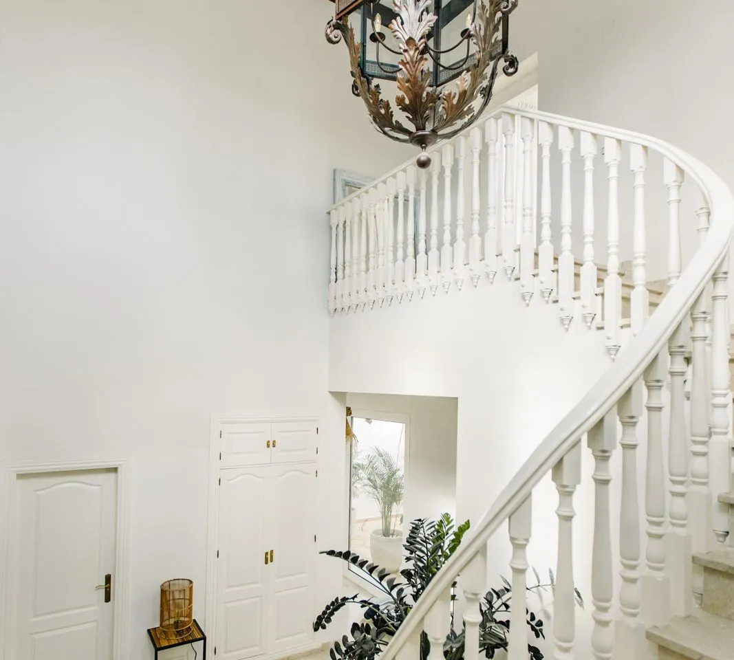 0e12b5c2-24bd-45a8-be26-fc3bd0154652