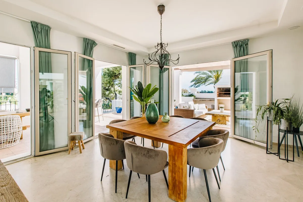 1b544151-1f63-44de-b944-8d601d878889