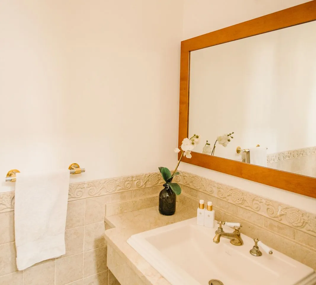 8dd4c6ab-f407-40b0-b5c6-476a34b77395