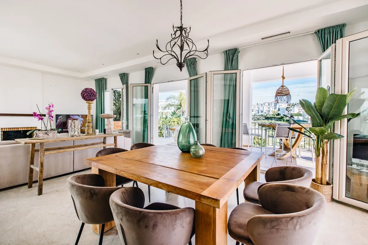 b7f2ea74-39d7-4631-869b-caf4860949d4