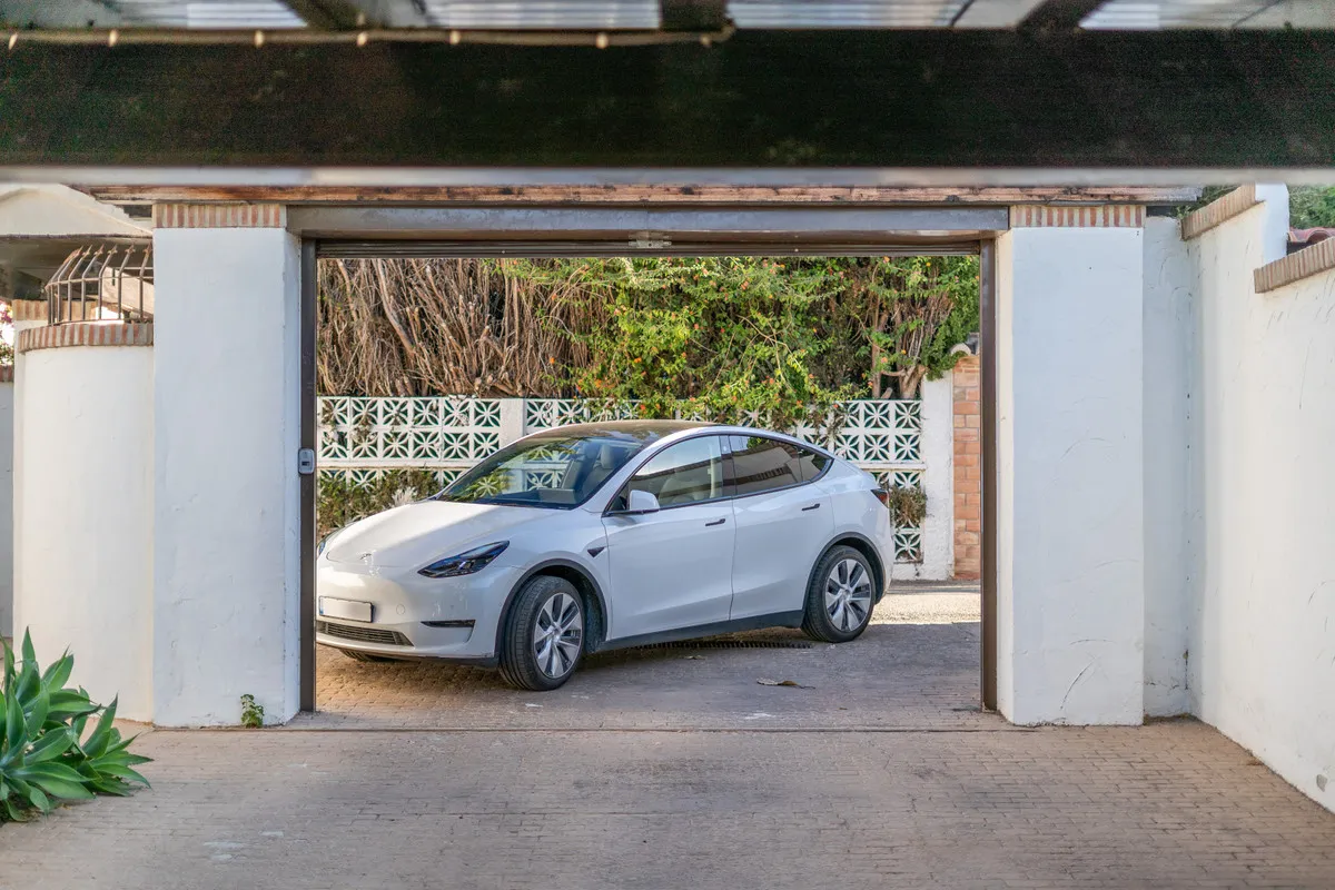 340ceb34-d4f5-416d-aeb7-48cc5f00aefa