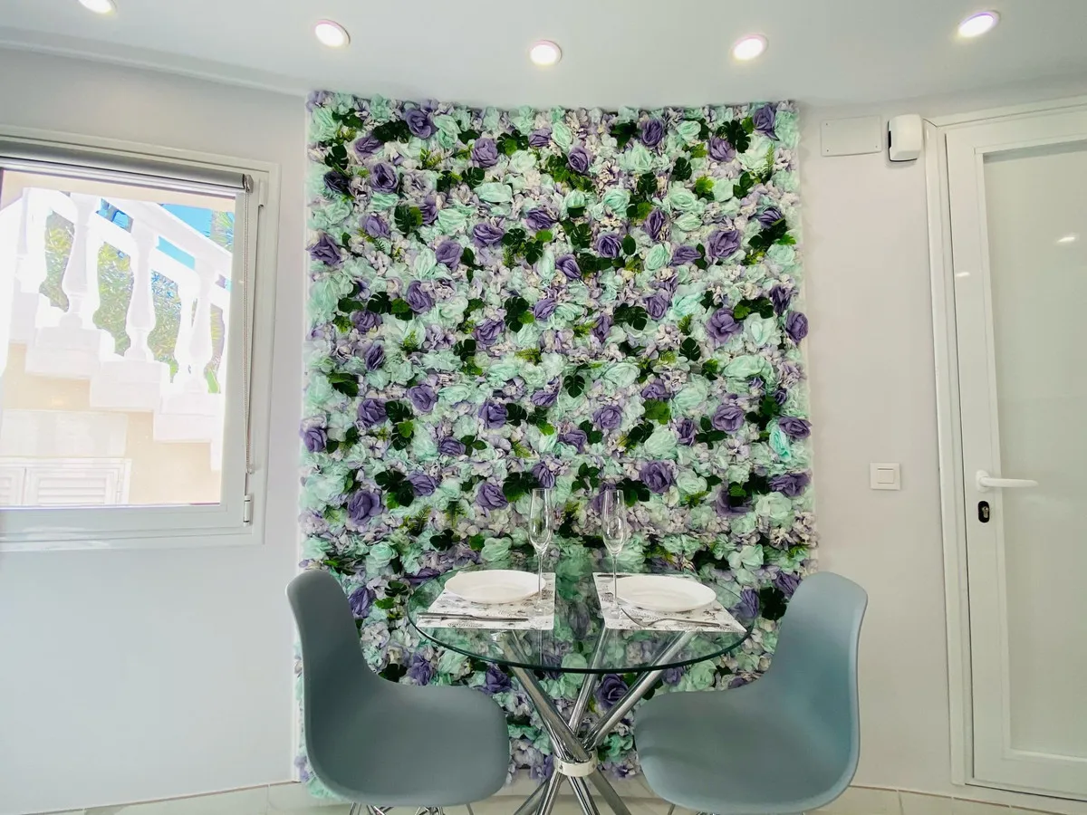 6a5f0055-97fd-42d3-81ab-e82ea82f4110