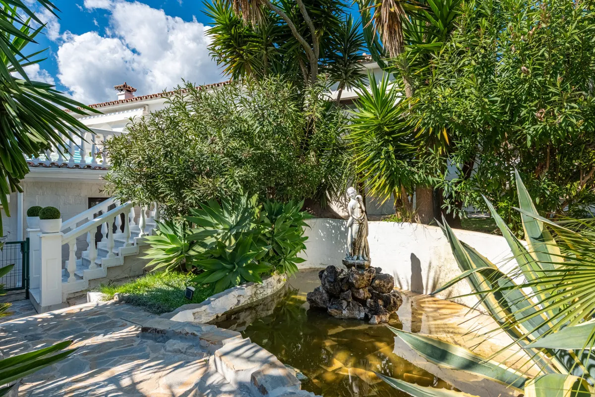 bbedf07b-d85b-41b2-91aa-d476562b2878